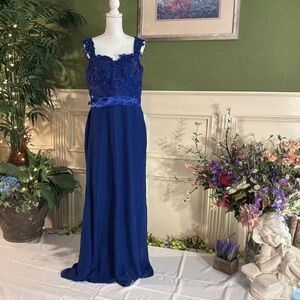 Formal royal blue prom dress
